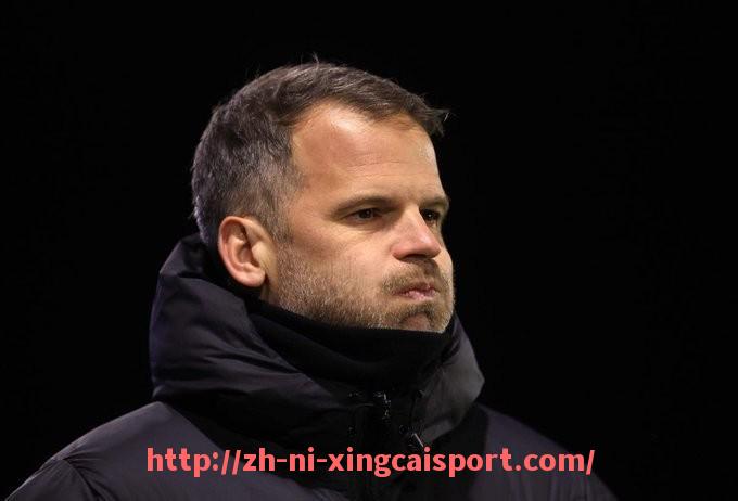 杏彩体育-世俱杯冠军赛回顾:巅峰对决中的战术智慧与球员意志